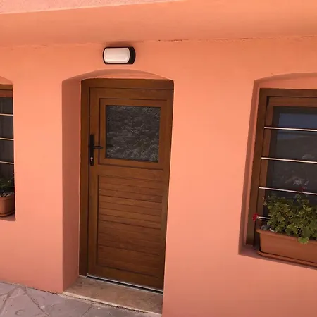 Solo Traveler Apartment Ermoupoli Exterior photo